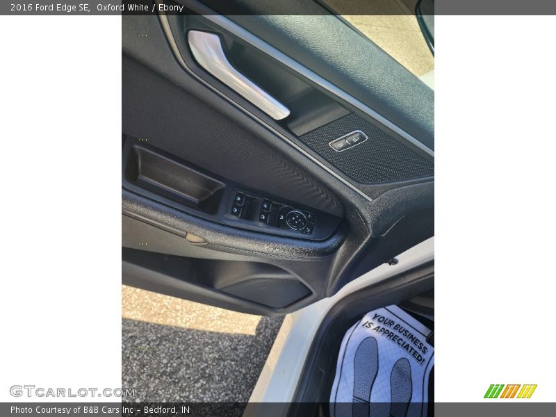 Oxford White / Ebony 2016 Ford Edge SE