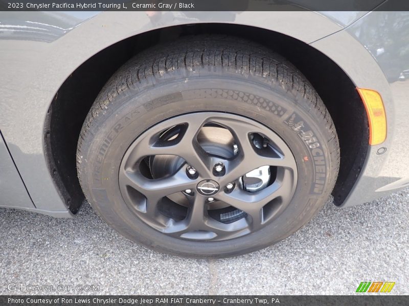 Ceramic Gray / Black 2023 Chrysler Pacifica Hybrid Touring L