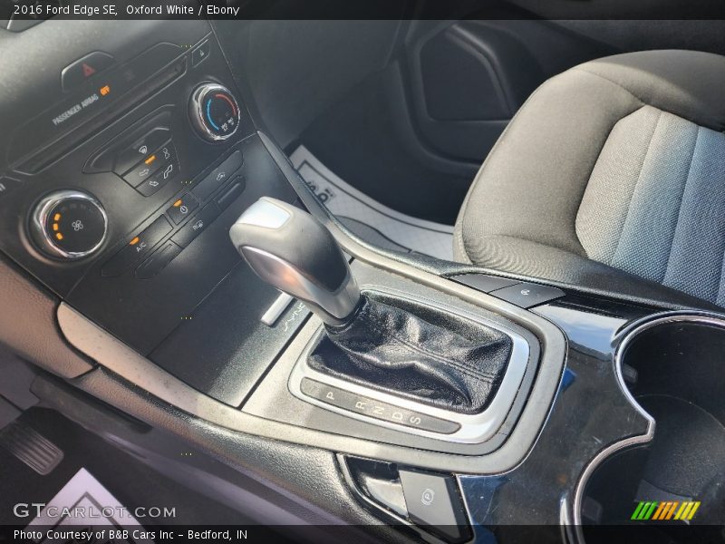 Oxford White / Ebony 2016 Ford Edge SE