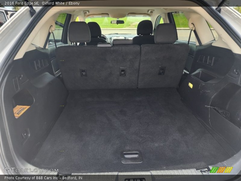 Oxford White / Ebony 2016 Ford Edge SE