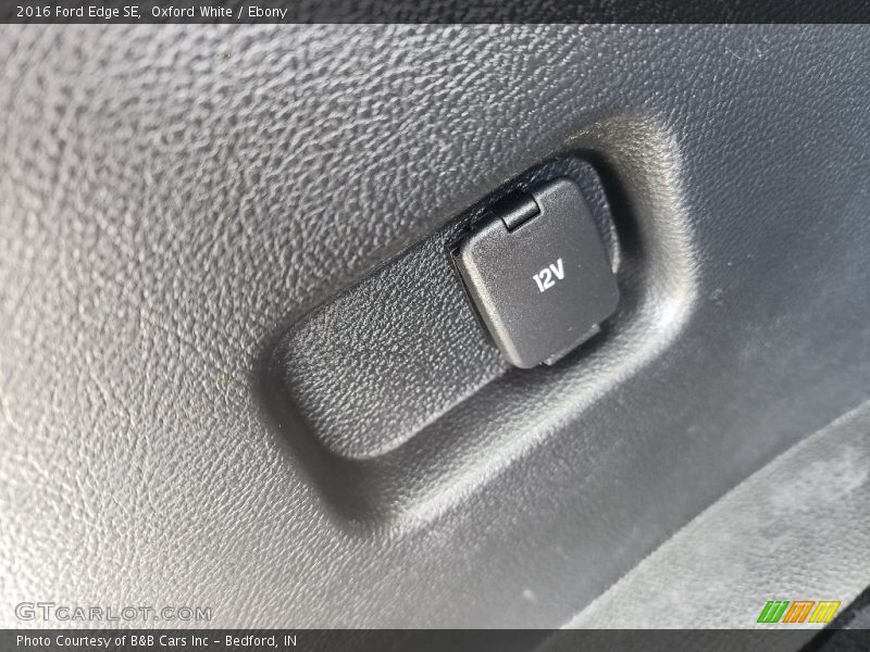 Oxford White / Ebony 2016 Ford Edge SE
