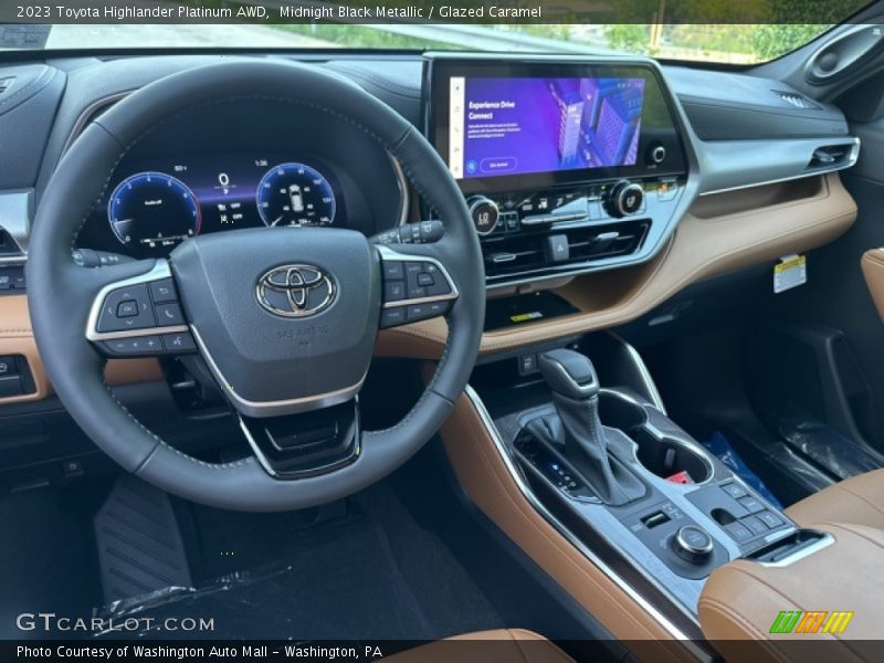 Midnight Black Metallic / Glazed Caramel 2023 Toyota Highlander Platinum AWD