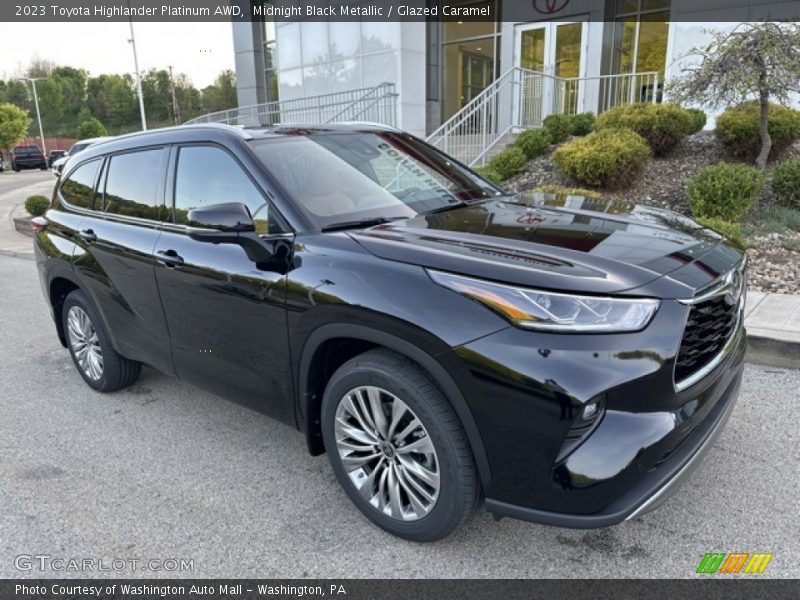 Midnight Black Metallic / Glazed Caramel 2023 Toyota Highlander Platinum AWD