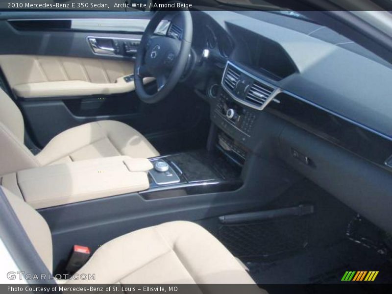 Arctic White / Almond Beige 2010 Mercedes-Benz E 350 Sedan