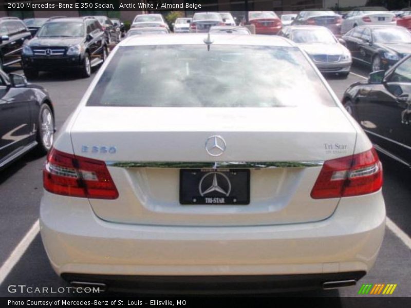 Arctic White / Almond Beige 2010 Mercedes-Benz E 350 Sedan