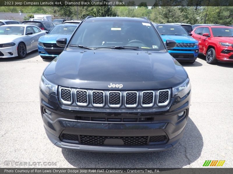 Diamond Black Crystal Pearl / Black 2023 Jeep Compass Latitude 4x4
