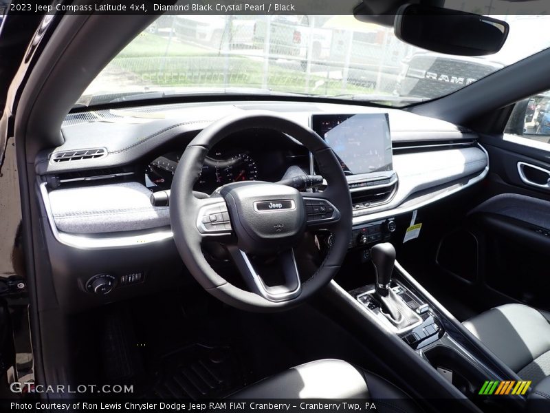 Diamond Black Crystal Pearl / Black 2023 Jeep Compass Latitude 4x4