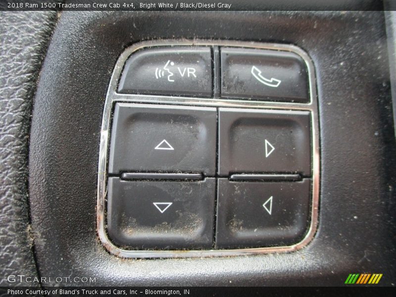 Bright White / Black/Diesel Gray 2018 Ram 1500 Tradesman Crew Cab 4x4