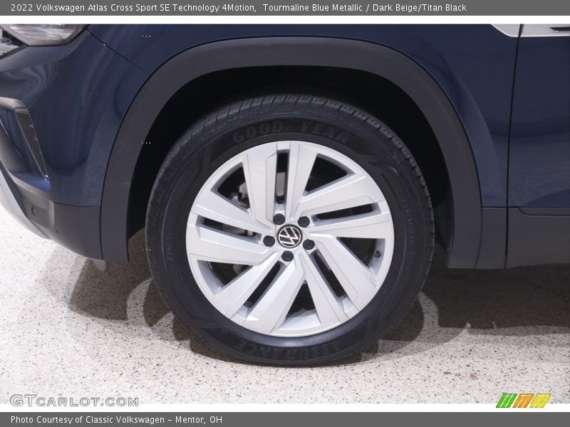  2022 Atlas Cross Sport SE Technology 4Motion Wheel