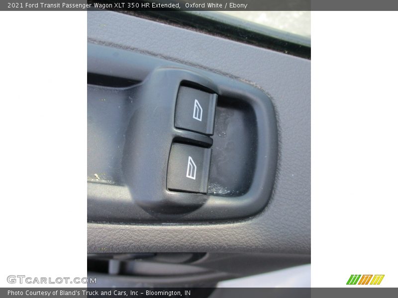 Oxford White / Ebony 2021 Ford Transit Passenger Wagon XLT 350 HR Extended