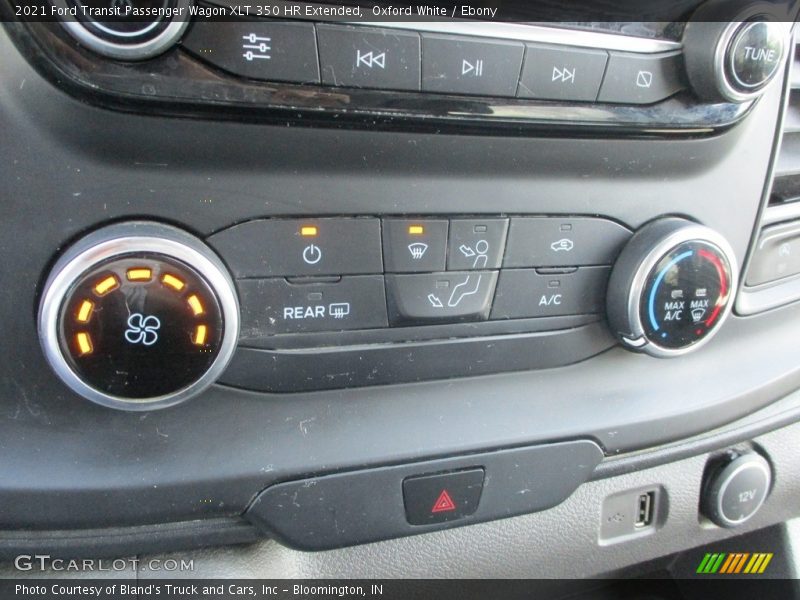 Oxford White / Ebony 2021 Ford Transit Passenger Wagon XLT 350 HR Extended