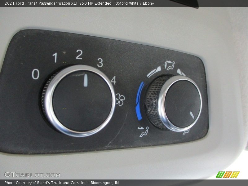 Oxford White / Ebony 2021 Ford Transit Passenger Wagon XLT 350 HR Extended
