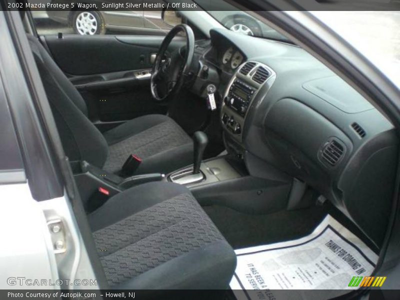 Sunlight Silver Metallic / Off Black 2002 Mazda Protege 5 Wagon