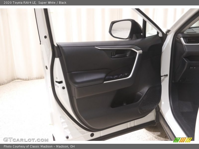 Super White / Black 2020 Toyota RAV4 LE