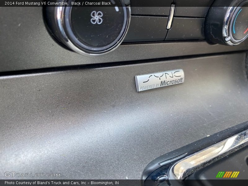 Black / Charcoal Black 2014 Ford Mustang V6 Convertible