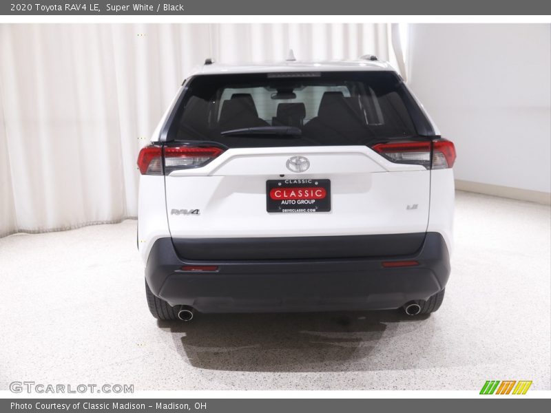 Super White / Black 2020 Toyota RAV4 LE