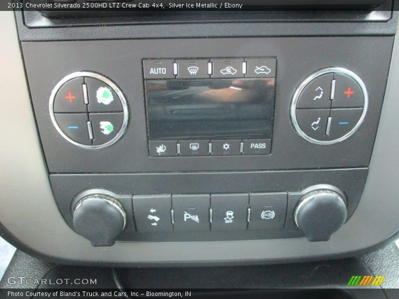 Silver Ice Metallic / Ebony 2013 Chevrolet Silverado 2500HD LTZ Crew Cab 4x4
