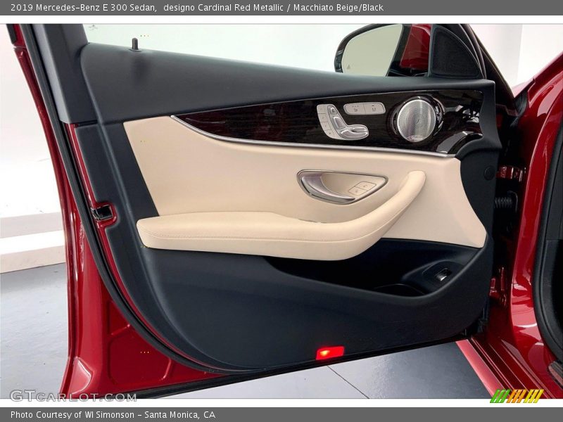 designo Cardinal Red Metallic / Macchiato Beige/Black 2019 Mercedes-Benz E 300 Sedan
