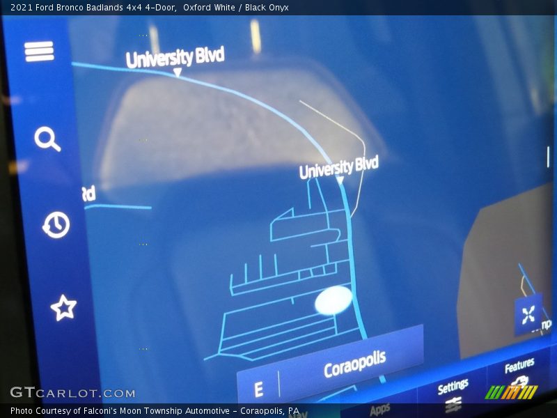Oxford White / Black Onyx 2021 Ford Bronco Badlands 4x4 4-Door