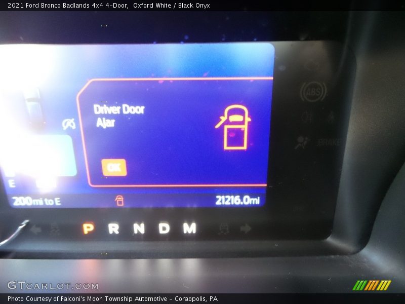 Oxford White / Black Onyx 2021 Ford Bronco Badlands 4x4 4-Door