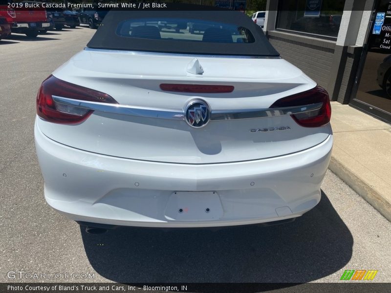 Summit White / Jet Black 2019 Buick Cascada Premium
