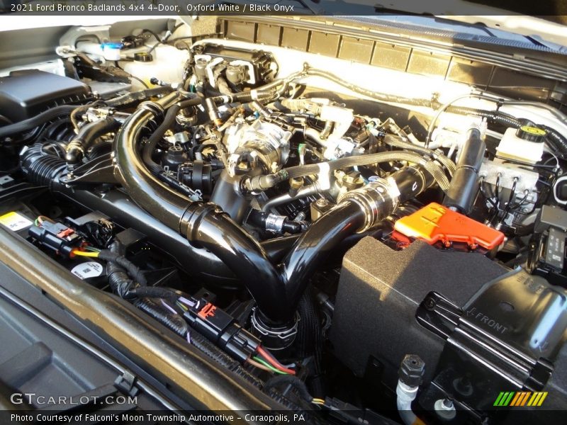 Oxford White / Black Onyx 2021 Ford Bronco Badlands 4x4 4-Door