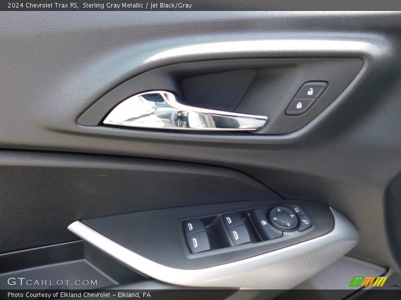 Sterling Gray Metallic / Jet Black/Gray 2024 Chevrolet Trax RS