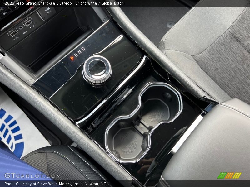 Bright White / Global Black 2023 Jeep Grand Cherokee L Laredo
