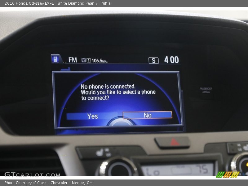 White Diamond Pearl / Truffle 2016 Honda Odyssey EX-L