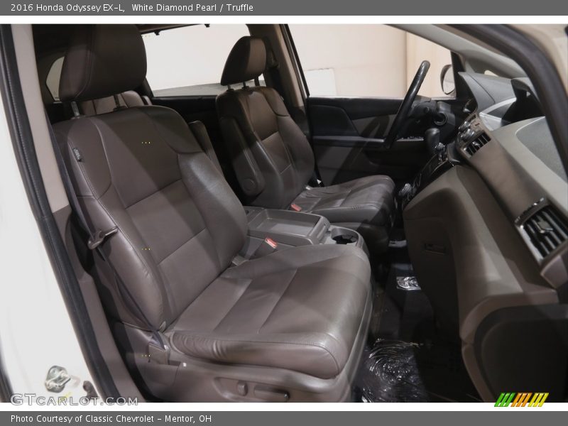  2016 Odyssey EX-L Truffle Interior