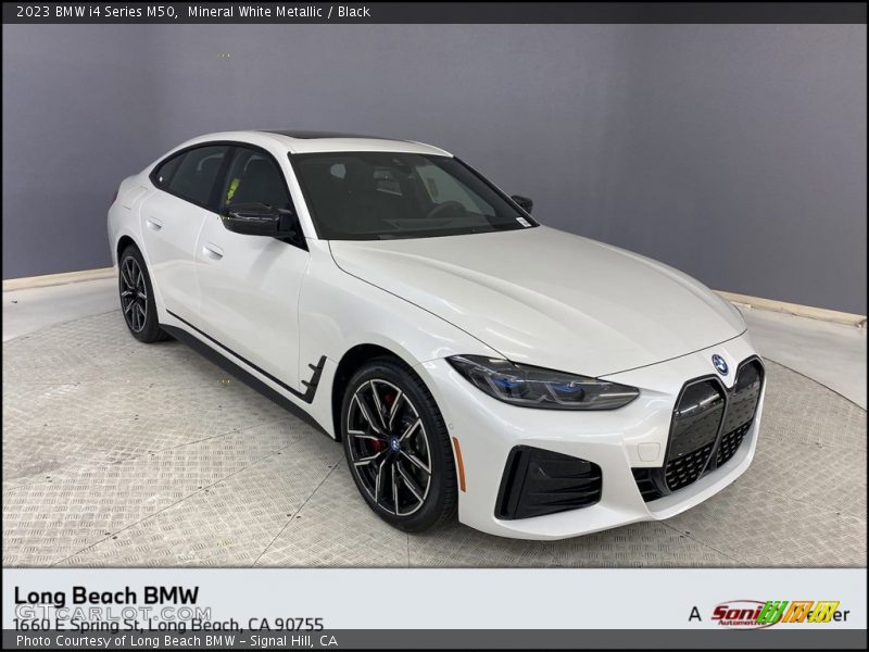 Mineral White Metallic / Black 2023 BMW i4 Series M50