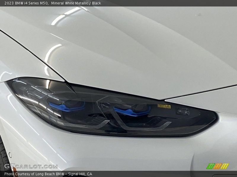 Mineral White Metallic / Black 2023 BMW i4 Series M50