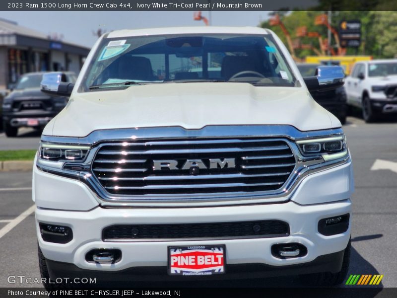 Ivory White Tri-Coat Pearl / Mountain Brown 2023 Ram 1500 Long Horn Crew Cab 4x4