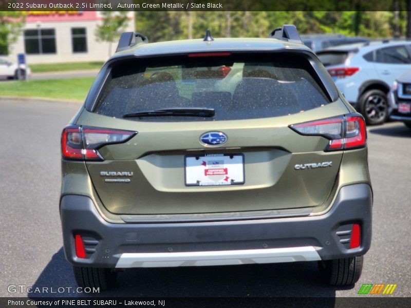 Autumn Green Metallic / Slate Black 2022 Subaru Outback 2.5i Limited