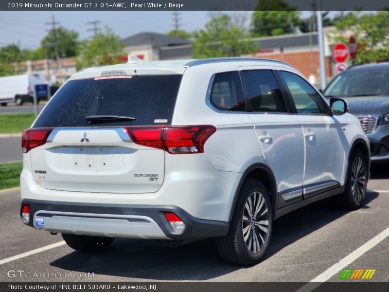 Pearl White / Beige 2019 Mitsubishi Outlander GT 3.0 S-AWC