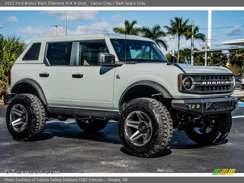 Cactus Gray / Dark Space Gray 2022 Ford Bronco Black Diamond 4x4 4-Door