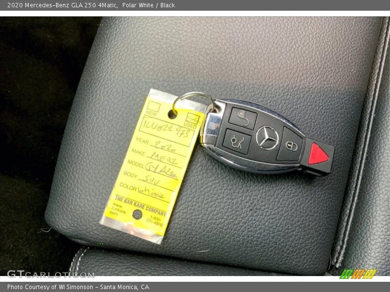 Polar White / Black 2020 Mercedes-Benz GLA 250 4Matic