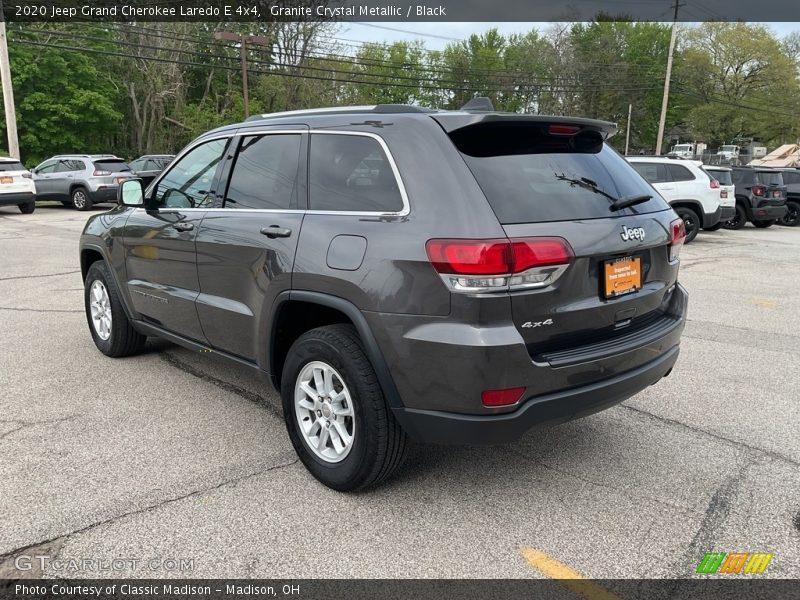 Granite Crystal Metallic / Black 2020 Jeep Grand Cherokee Laredo E 4x4