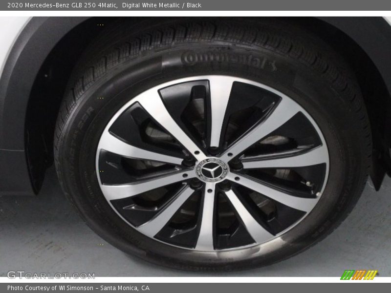 Digital White Metallic / Black 2020 Mercedes-Benz GLB 250 4Matic