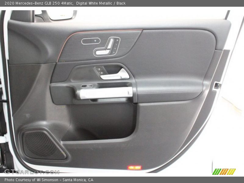 Digital White Metallic / Black 2020 Mercedes-Benz GLB 250 4Matic