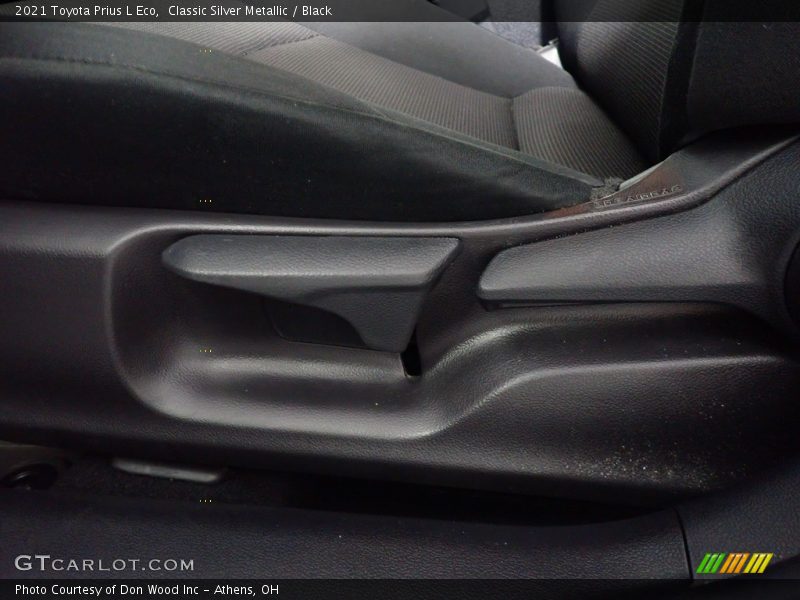 Front Seat of 2021 Prius L Eco