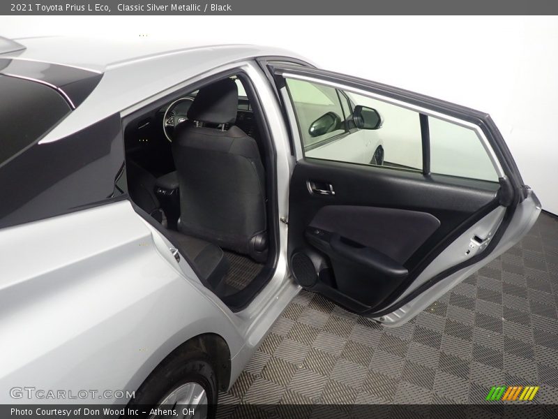 Classic Silver Metallic / Black 2021 Toyota Prius L Eco