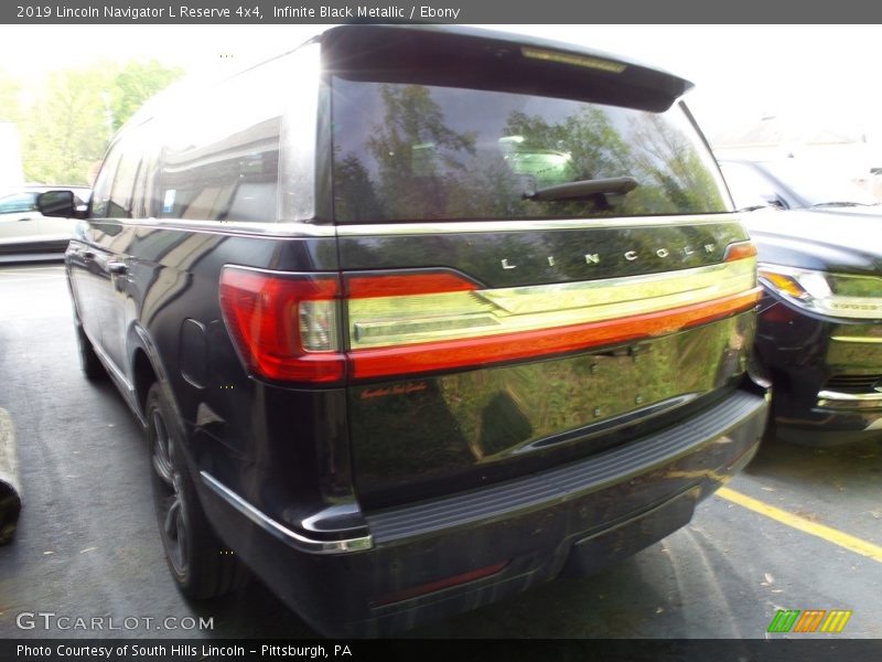 Infinite Black Metallic / Ebony 2019 Lincoln Navigator L Reserve 4x4