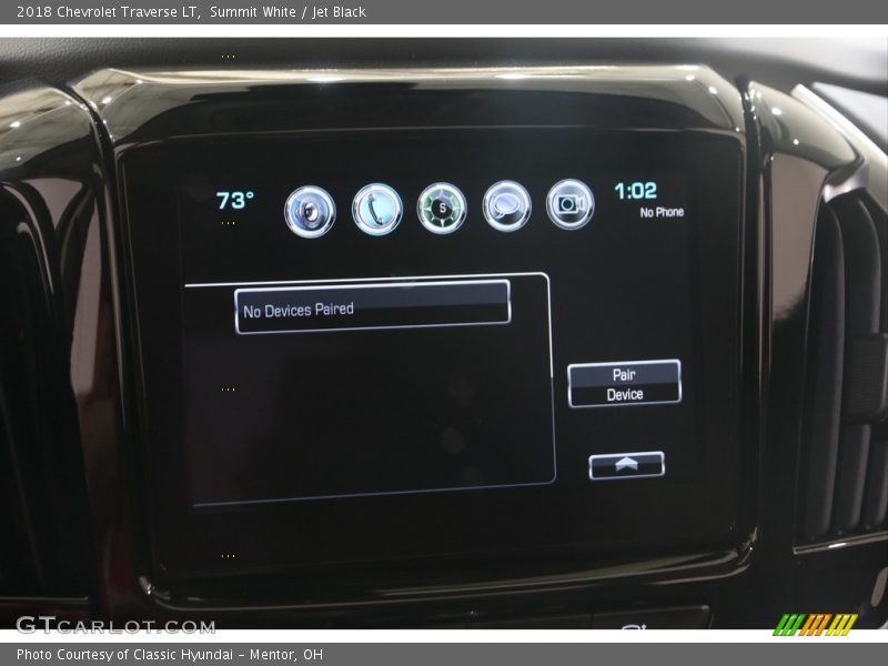 Summit White / Jet Black 2018 Chevrolet Traverse LT