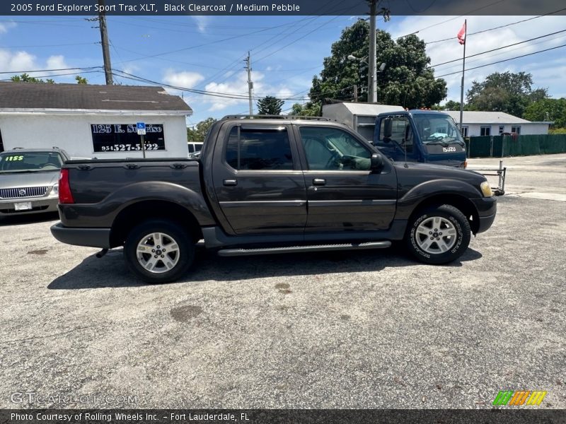 Black Clearcoat / Medium Pebble 2005 Ford Explorer Sport Trac XLT