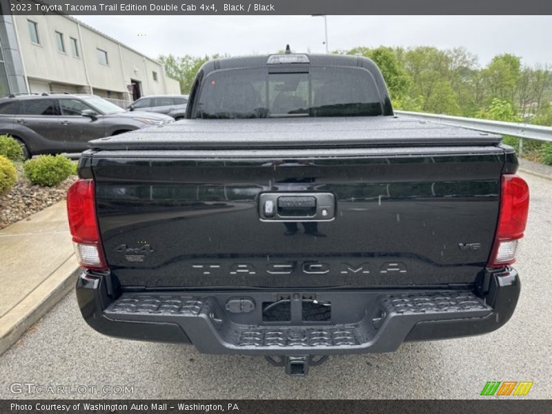 Black / Black 2023 Toyota Tacoma Trail Edition Double Cab 4x4