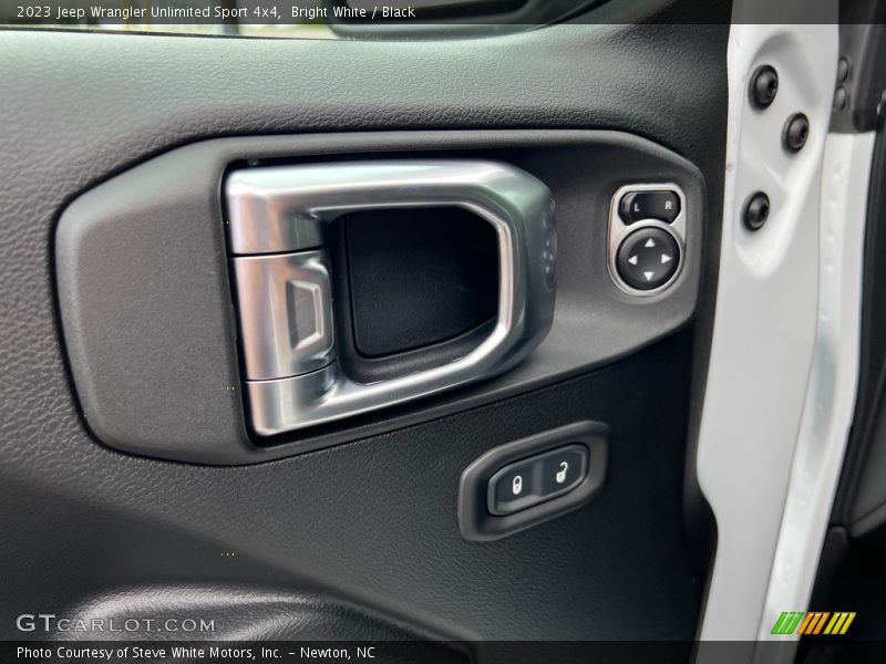 Bright White / Black 2023 Jeep Wrangler Unlimited Sport 4x4