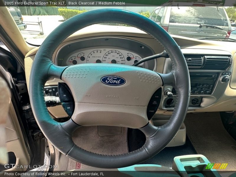 Black Clearcoat / Medium Pebble 2005 Ford Explorer Sport Trac XLT
