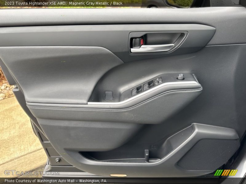 Magnetic Gray Metallic / Black 2023 Toyota Highlander XSE AWD