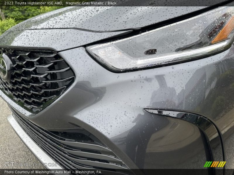 Magnetic Gray Metallic / Black 2023 Toyota Highlander XSE AWD
